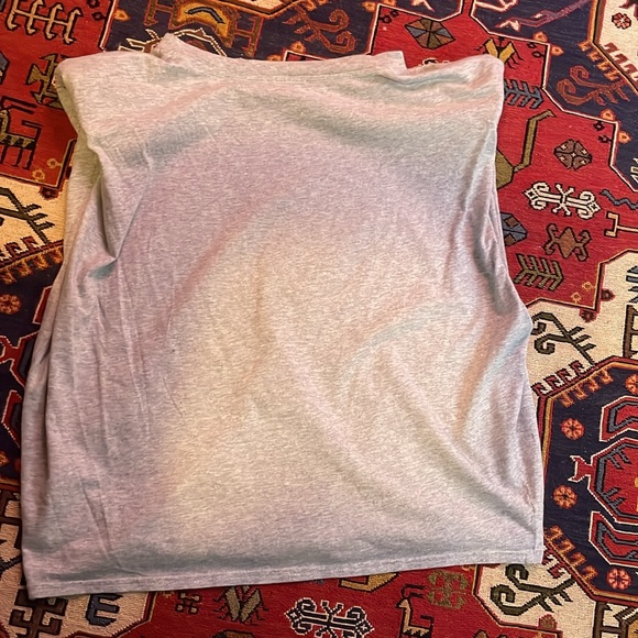 Babaton | S Small Light Gray Shoulder Pad Tank Shirt Aritzia - Picture 7 of 8